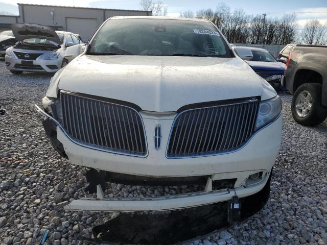 Photo 5 from auction – 2013 LINCOLN MKT with VIN 2LMHJ5AT6DBL55054