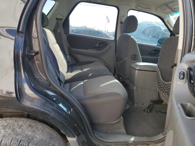 Photo 10 from auction – 2003 FORD ESCAPE XLT with VIN 1FMYU03193KB11369