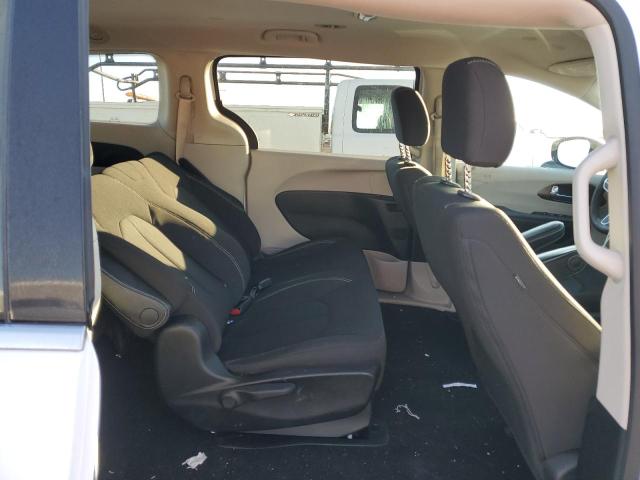 Photo 11 from auction – 2020 CHRYSLER VOYAGER L with VIN 2C4RC1AG9LR222711