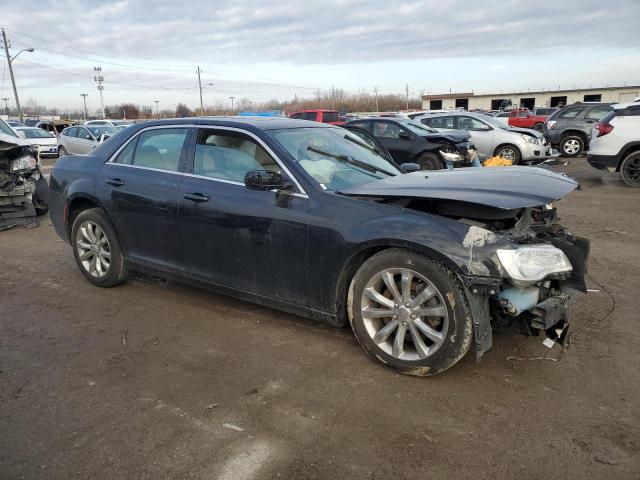 Photo 4 from auction – 2015 CHRYSLER 300 LIMITE with VIN 2C3CCARG0FH820467
