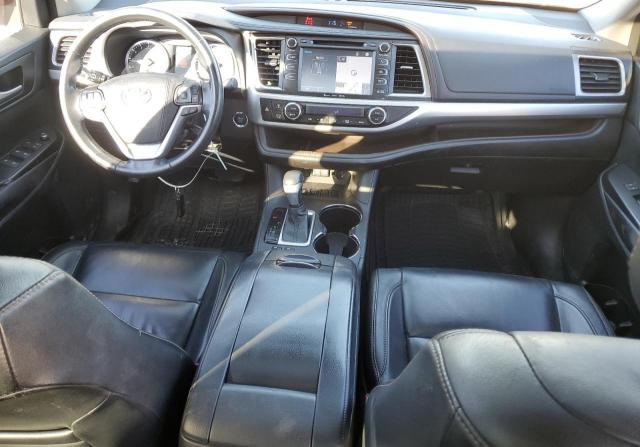 Photo 8 from auction – 2017 TOYOTA HIGHLANDER with VIN 5TDKZRFH0HS196241
