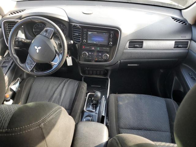 صورة رقم 8 من المزاد - 2017 MITSUBISHI OUTLANDER مع VIN JA4AD2A34HZ049233
