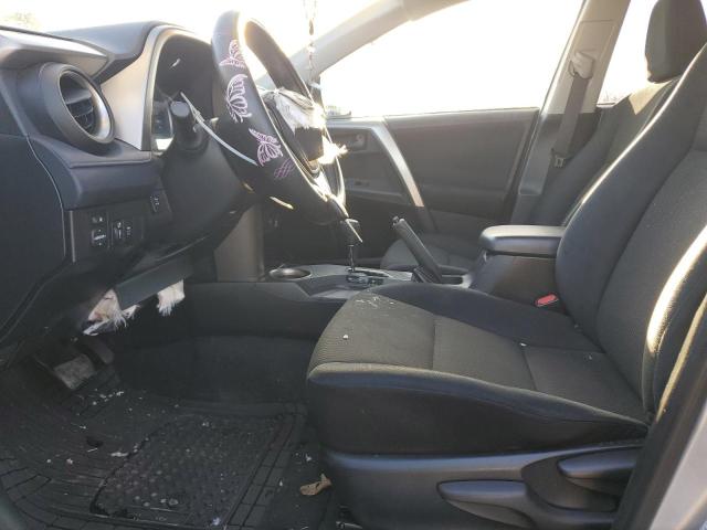Photo 7 from auction – 2015 TOYOTA RAV4 LE with VIN JTMBFREV5FD104162