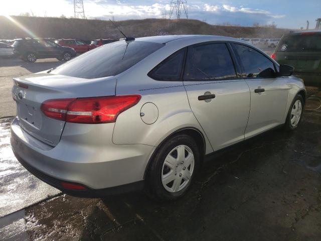 Photo 3 from auction – 2015 FORD FOCUS S with VIN 1FADP3E25FL219784
