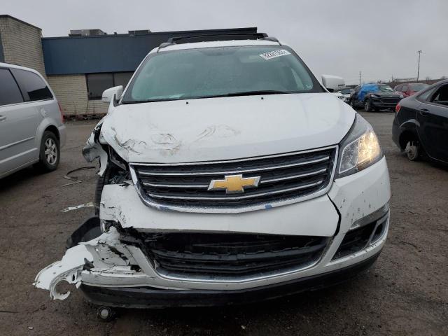 Photo 5 from auction – 2017 CHEVROLET TRAVERSE L with VIN 1GNKRGKD3HJ350128