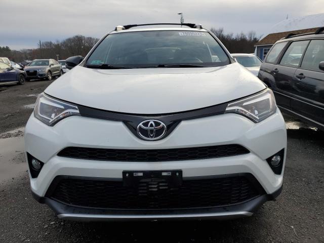 Photo 5 from auction – 2016 TOYOTA RAV4 SE with VIN JTMJFREV9GJ074629