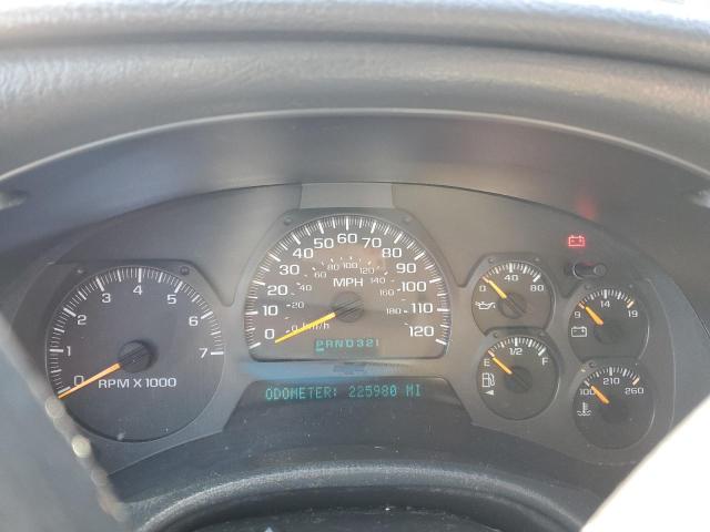 Photo 9 from auction – 2002 CHEVROLET TRAILBLAZE with VIN 1GNES16S526135903