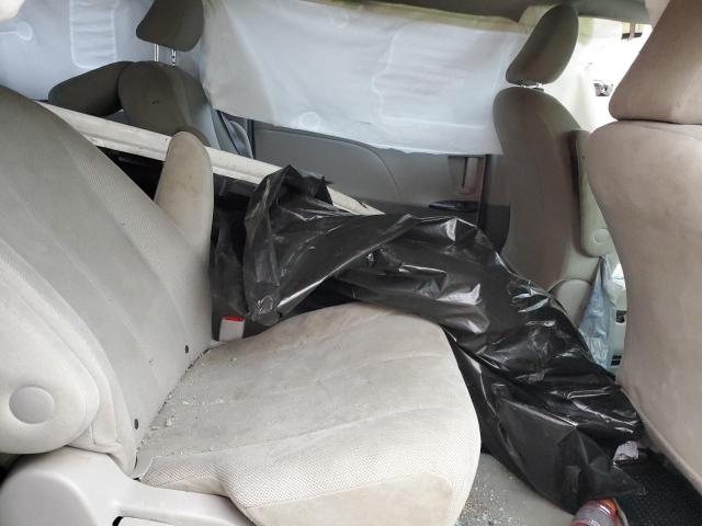 Photo 11 from auction – 2011 TOYOTA SIENNA BAS with VIN 5TDKA3DC9BS003636