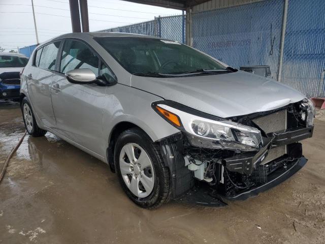 Photo 4 from auction – 2017 KIA FORTE LX with VIN KNAFK5A84H5687291