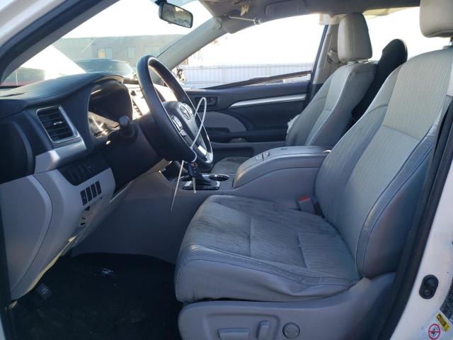 Photo 7 from auction – 2014 TOYOTA HIGHLANDER with VIN 5TDBKRFH9ES029151