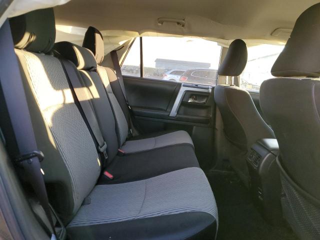Photo 10 from auction – 2016 TOYOTA 4RUNNER SR with VIN JTEBU5JR8G5295297