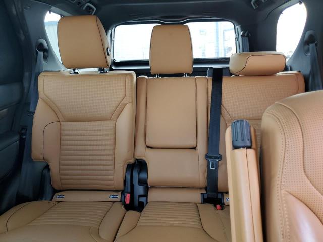 Photo 10 from auction – 2017 LAND ROVER DISCOVERY with VIN SALRRBBV2HA037180