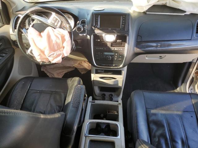 Photo 8 from auction – 2012 CHRYSLER TOWN & COU with VIN 2C4RC1BG3CR330711