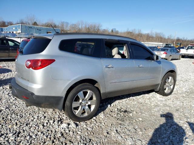 Photo 3 from auction – 2011 CHEVROLET TRAVERSE L with VIN 1GNKVLED7BJ159447