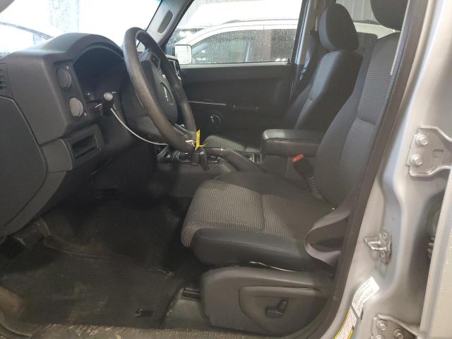 صورة رقم 7 من المزاد - 2010 JEEP COMMANDER مع VIN 1J4RG4GK9AC118091
