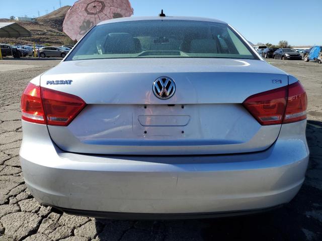 Photo 6 from auction – 2015 VOLKSWAGEN PASSAT S with VIN 1VWAS7A32FC099425