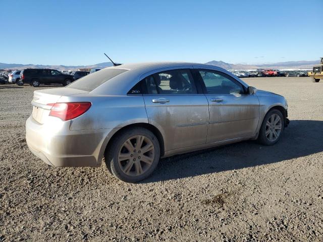 Photo 3 from auction – 2012 CHRYSLER 200 LX with VIN 1C3CCBAB7CN317480