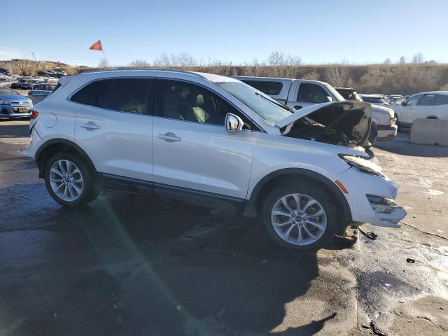 Photo 4 from auction – 2015 LINCOLN MKC with VIN 5LMTJ2AH1FUJ30857