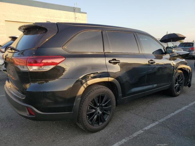 Photo 3 from auction – 2019 TOYOTA HIGHLANDER with VIN 5TDJZRFH4KS971885