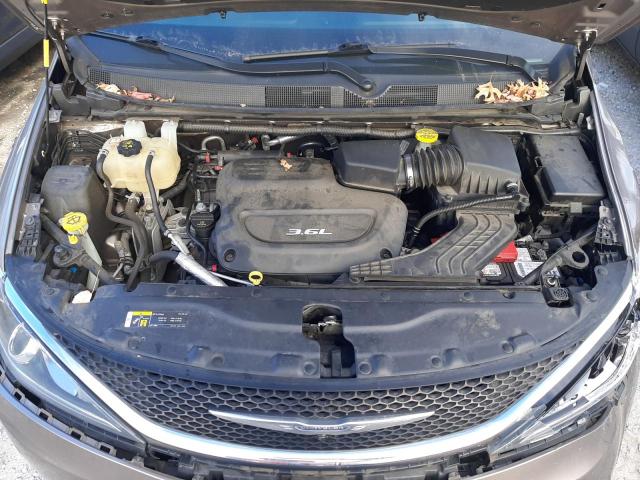 Photo 12 from auction – 2018 CHRYSLER PACIFICA T with VIN 2C4RC1EG9JR104651