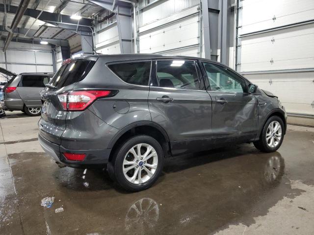 Photo 3 from auction – 2017 FORD ESCAPE SE with VIN 1FMCU9GD3HUC66823