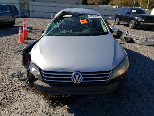Photo 5 from auction – 2013 VOLKSWAGEN PASSAT S with VIN 1VWAP7A38DC145175