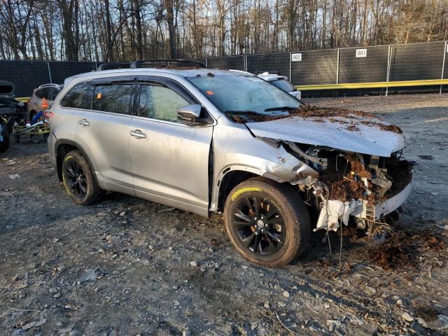 Photo 4 from auction – 2015 TOYOTA HIGHLANDER with VIN 5TDJKRFH7FS082606