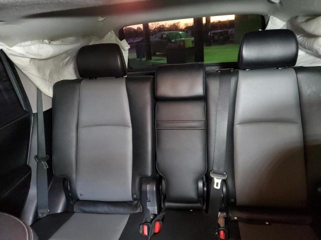 Foto 10 de la subasta – 2016 TOYOTA 4RUNNER SR con VIN JTEZU5JR0G5113896