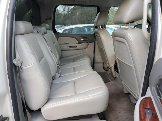 Photo 10 from auction – 2010 CHEVROLET AVALANCHE with VIN 3GNVKGE01AG280226
