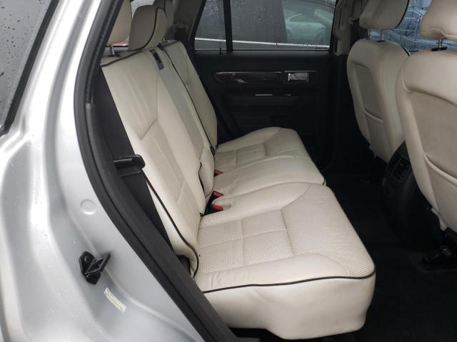 Photo 11 from auction – 2010 LINCOLN MKX with VIN 2LMDJ8JC8ABJ32350