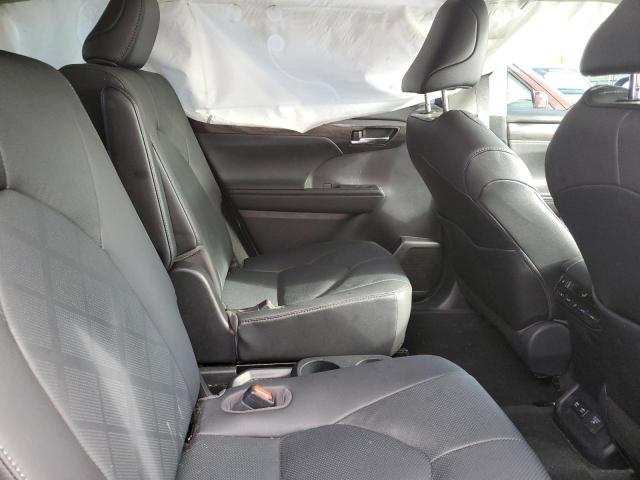 Photo 11 from auction – 2021 TOYOTA HIGHLANDER with VIN 5TDEBRCH1MS034148