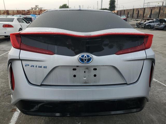 Photo 6 from auction – 2017 TOYOTA PRIUS PRIM with VIN JTDKARFP9H3040277