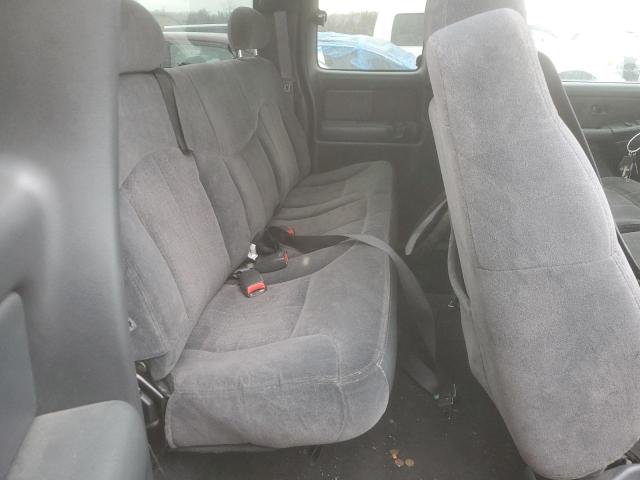 Photo 10 from auction – 2001 CHEVROLET SILVERADO with VIN 2GCEC19T711162682