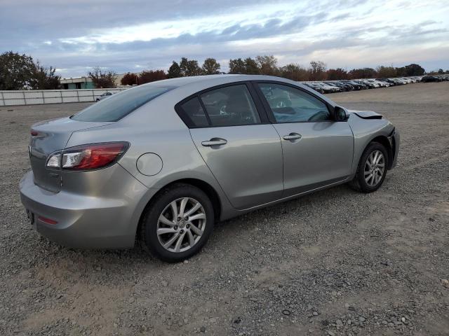Photo 3 from auction – 2012 MAZDA 3 I with VIN JM1BL1V8XC1697986