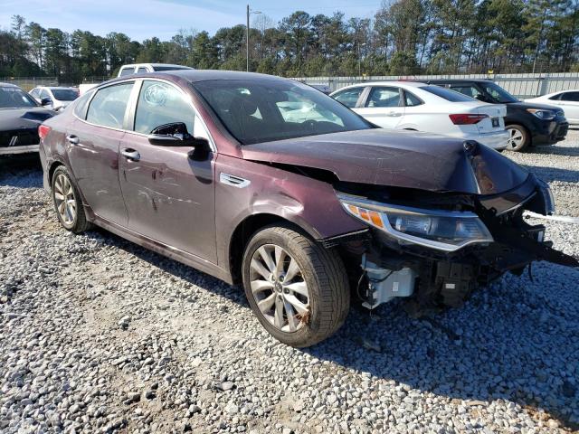 Photo 4 from auction – 2017 KIA OPTIMA LX with VIN 5XXGT4L32HG139947