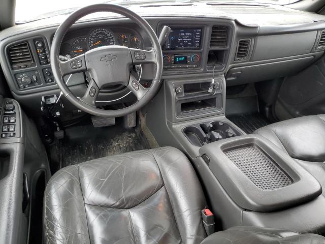 Photo 8 from auction – 2003 CHEVROLET AVALANCHE with VIN 3GNGK23G63G344453