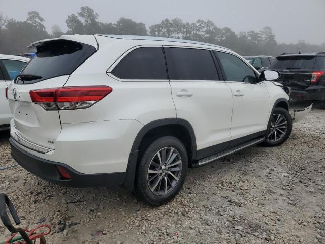 Photo 3 from auction – 2019 TOYOTA HIGHLANDER with VIN 5TDKZRFH2KS346440