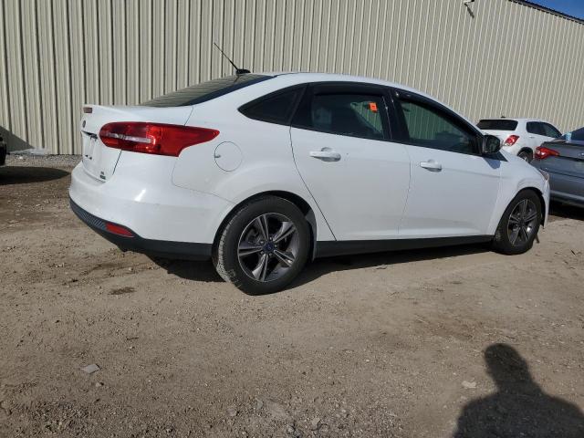 Photo 3 from auction – 2017 FORD FOCUS SE with VIN 1FADP3FE3HL290039