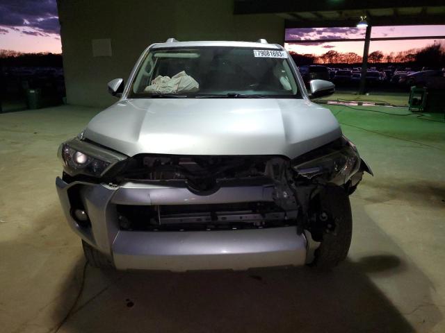 Photo 5 from auction – 2016 TOYOTA 4RUNNER SR with VIN JTEZU5JR0G5113896