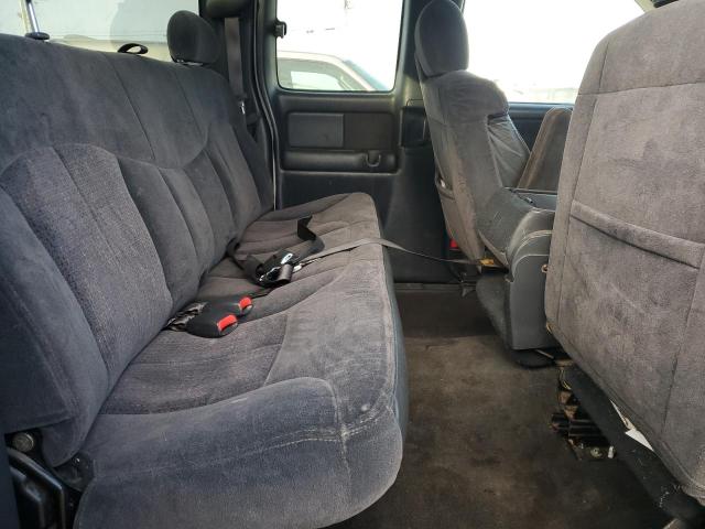 Photo 10 from auction – 2001 CHEVROLET SILVERADO with VIN 2GCEK19T811297155