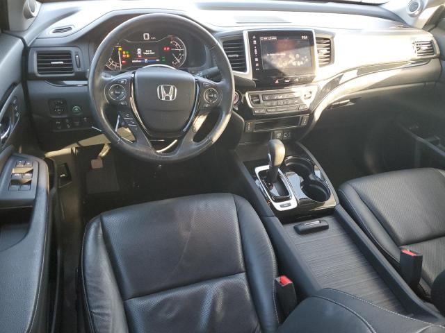 Photo 8 from auction – 2017 HONDA RIDGELINE with VIN 5FPYK3F76HB010782