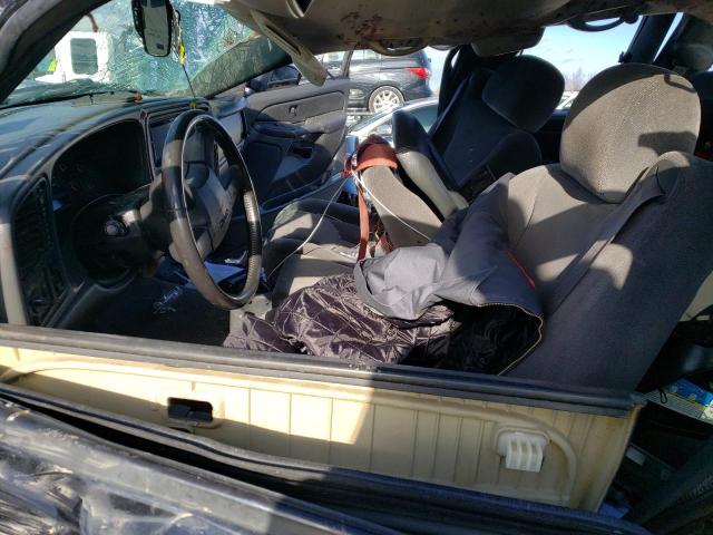 Photo 7 from auction – 2004 GMC NEW SIERRA with VIN 2GTEK19V341131373