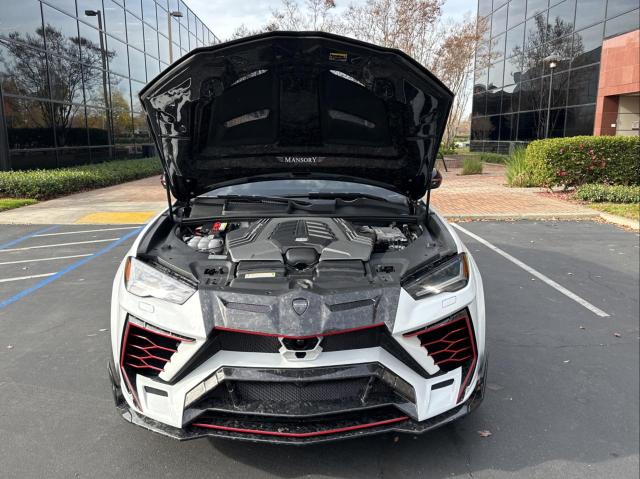 Photo 7 from auction – 2019 LAMBORGHINI URUS with VIN ZPBUA1ZL0KLA00852
