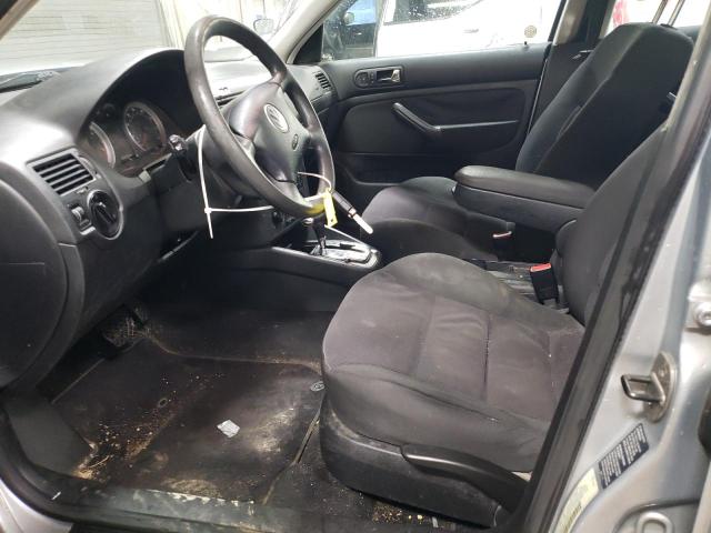 Photo 7 from auction – 2005 VOLKSWAGEN JETTA with VIN 3VWSR69M95M025018