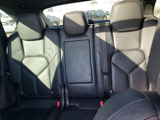 Photo 10 from auction – 2012 PORSCHE CAYENNE with VIN WP1AA2A29CLA07995