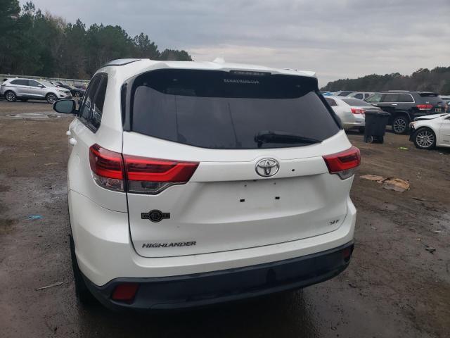 Photo 6 from auction – 2017 TOYOTA HIGHLANDER with VIN 5TDKZRFH7HS515781