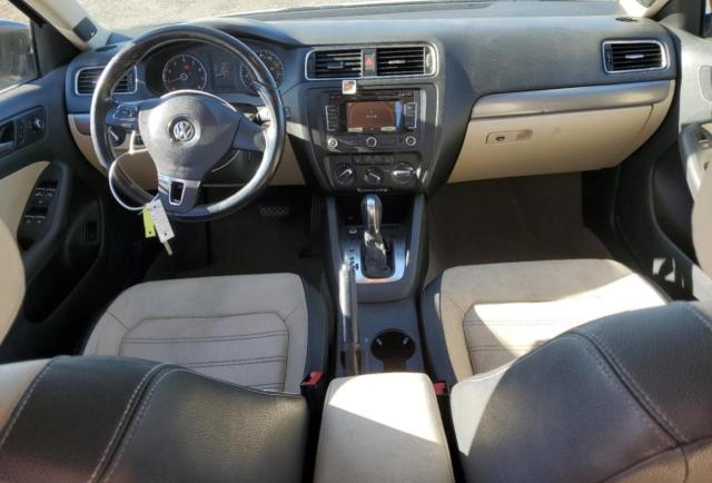 Photo 8 from auction – 2012 VOLKSWAGEN JETTA SEL with VIN 3VWLP7AJ2CM407342