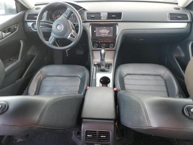 Photo 8 from auction – 2015 VOLKSWAGEN PASSAT SE with VIN 1VWBS7A33FC102255