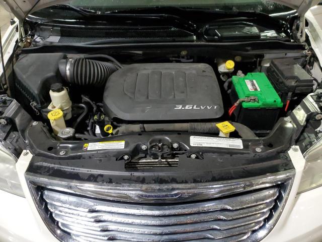Photo 12 from auction – 2011 CHRYSLER TOWN & COU with VIN 2A4RR6DG7BR652981