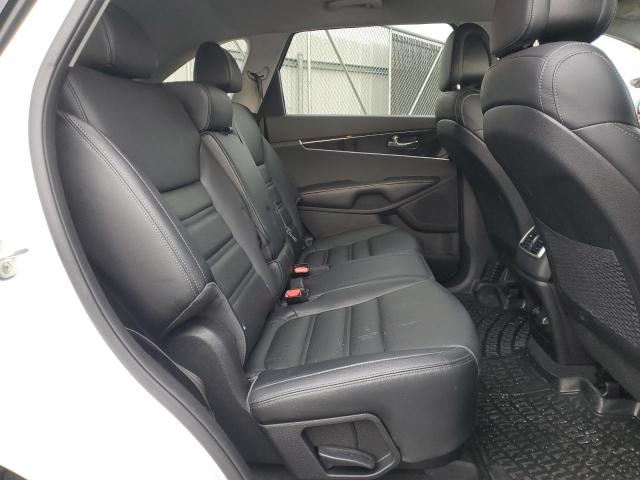 Photo 10 from auction – 2016 KIA SORENTO EX with VIN 5XYPH4A14GG024005
